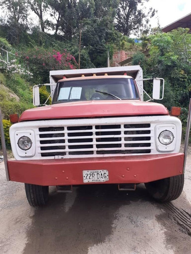 Imagen 1 de 14 de Ford F-600