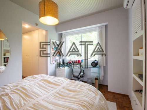 Imagem 13 de 27 de Linda Casa Em Condomínio Muito Bem Localizado Com Muita Privacidade, Segurança. Rua Sem Saída Com Portão E Guarita Blindada. A Poucos Minutos Do Comércio Completo E Charmoso Do Bai - Ca00822 - 701934