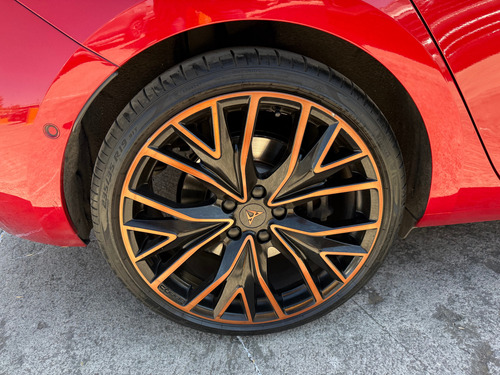 Cupra Leon 300Hp