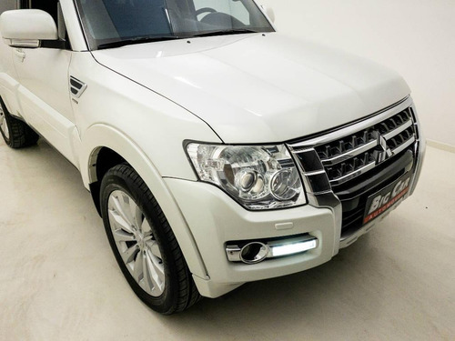 Imagem 6 de 14 de Mitsubishi Pajero Hpe Full 3.2 4x4 Diesel Aut