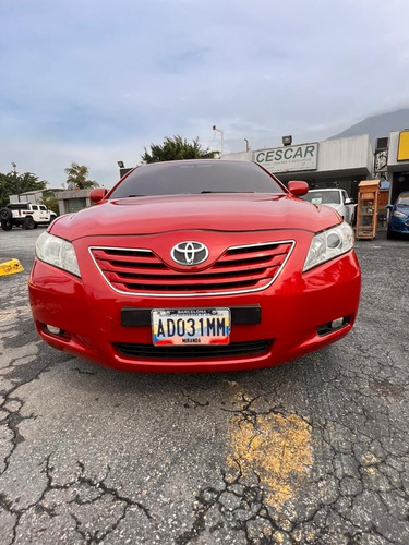 Imagen 2 de 18 de Toyota Camry