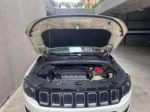 Jeep Compass 2.4 4X2 Longitude At