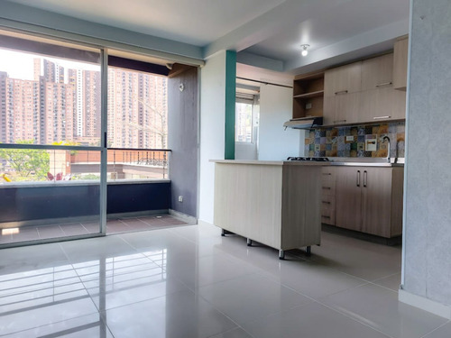 Apartamento En Venta En Remanso Del Rodeo Medellin. Cod V13174