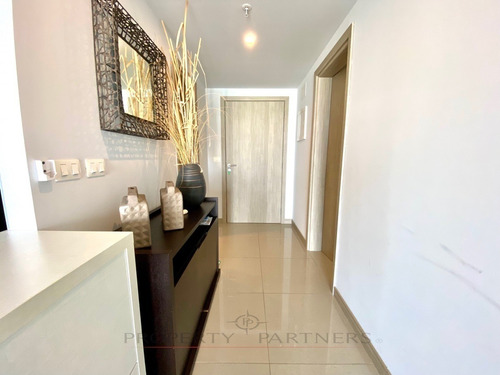 Imagen 2 de 25 de Moderno Apartamento Con Preciosa Vista