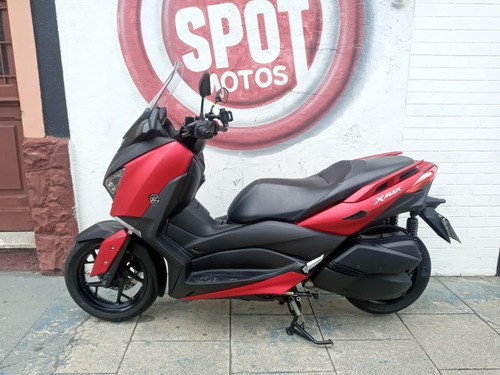 Yamaha Xmax 250 2021 Vermelha