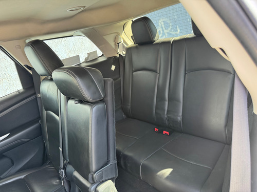 Dodge Journey 2.4 Sxt 7 Pasajeros Lujo At
