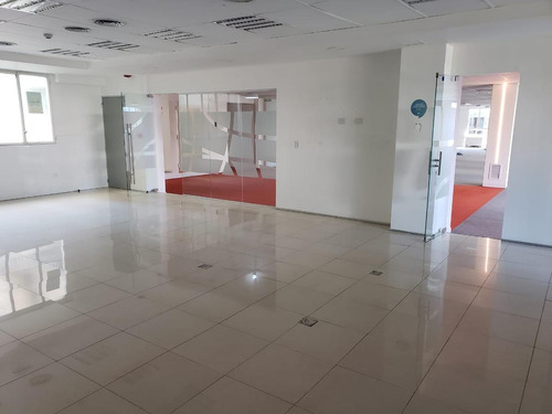 Imagen 7 de 30 de Oficinas En Alquiler En Plaza Roma