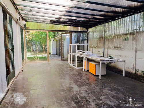Espectacular Oficina Casa Antigua 8p / 5b - Plaza Las Lilas