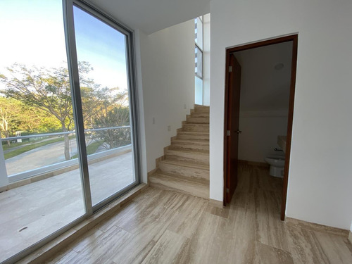 Imagen 19 de 30 de Casa En Venta En Mérida En Privada De Lujo Con 10 Recámaras