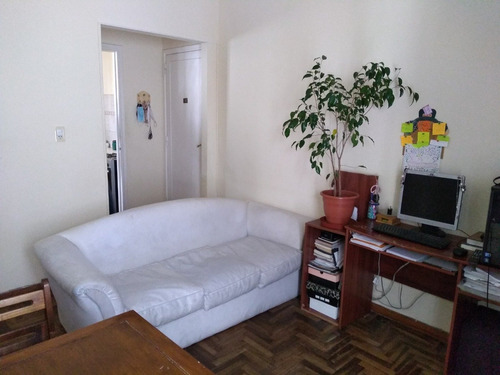 Imagen 4 de 17 de Departamento 3 Ambientes - Rivadavia 2700