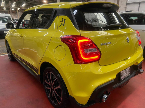 Imagen 5 de 12 de Suzuki Swift Sport