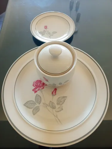 Vajilla rena ware new arrivals