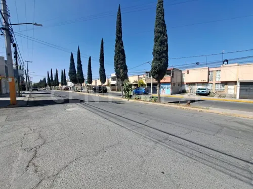 Casa En Venta En Héroes Tecámac Sexta Sección