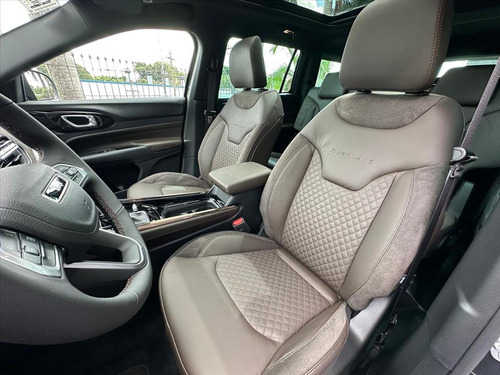 Jeep Commander 2.0 TD380 TURBO DIESEL OVERLAND AT9