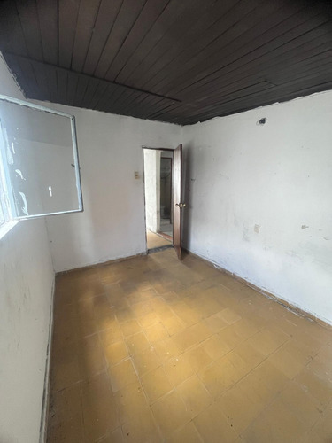 Se Alquila Apto Con Patio 2 Dormitorios En Piedras Blancas