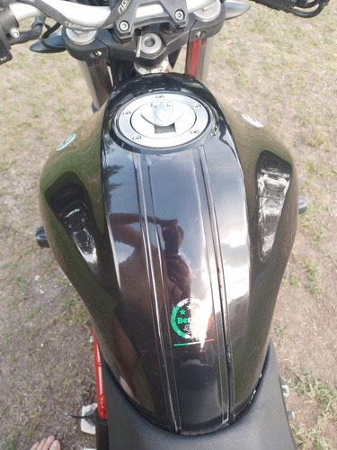 Imagen 11 de 19 de Benelli Tnt 300