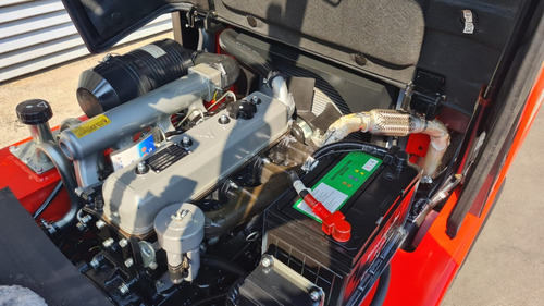 Empilhadeira Nova 3,5ton Diesel Triplex 4,70 Desloc. Lateral