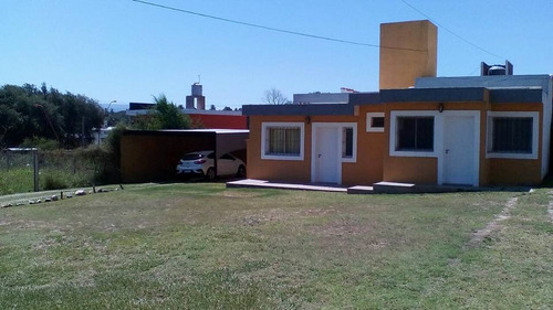Villa Carlos Paz, Casa + Dos Departamentos A La Venta!!