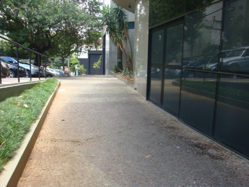 Imagem 6 de 16 de Loja Para Comprar No Savassi Em Belo Horizonte/mg - 1021