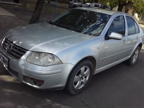 Imagen 1 de 7 de Volkswagen Bora Tdi 2010 192.000 Km