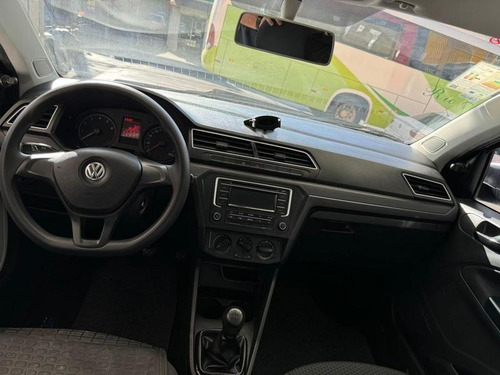 Volkswagen Voyage 1.6 2022
