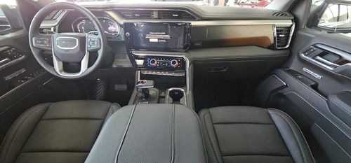 GMC Sierra 6.2 V8 Denali