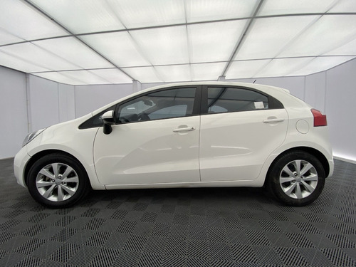 Kia Rio Ub Ex
