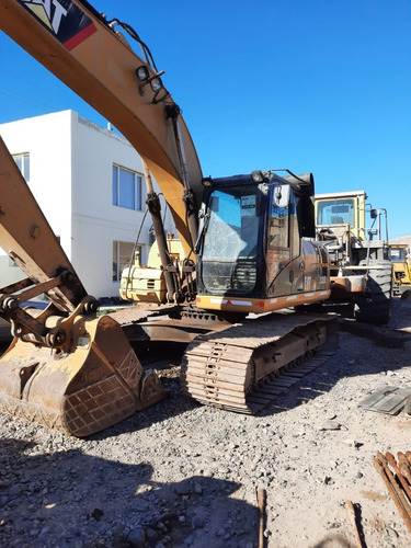 Retroexcavadora Caterpillar 320 D.l 