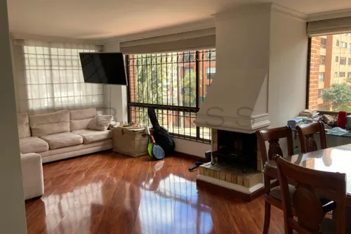 Apartamento En Venta En Los Rosales. Cod V4839