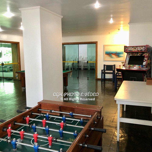 Apartamento Em Pitangueiras Finamente Decorado E Mobiliado