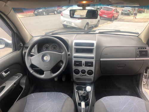 Imagem 8 de 9 de Fiat Palio Elx 1.4 Flex