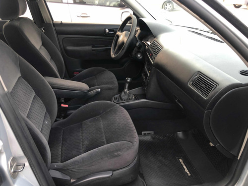 Volkswagen Golf 1.6 Comfortline