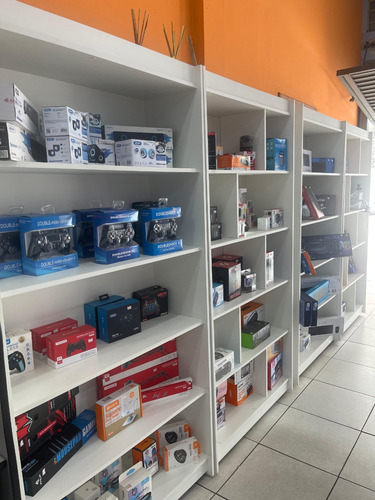 Vendo Loja De Informática: 15 Anos No Local