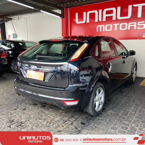 Ford Focus 1.6 FLEX 8V/16V 5P