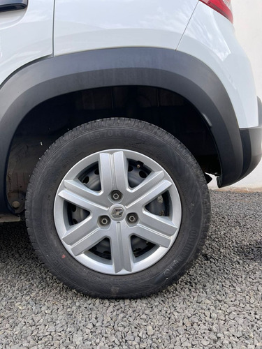 Imagem 8 de 14 de Renault Kwid 1.0 12v 4p Sce Flex Zen