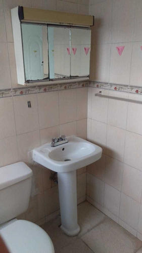 Imagen 5 de 13 de Apto. Vergel 2 Hab. Vacio Rd$ 31 Mil Neg.