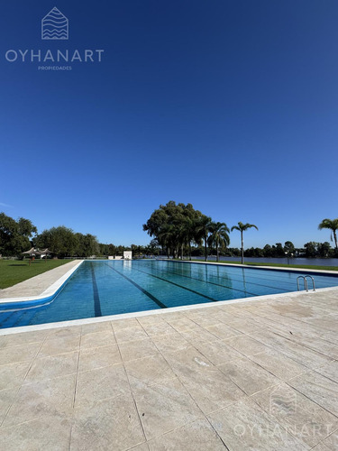Casa En Náutico Escobar Country Club Con Pileta