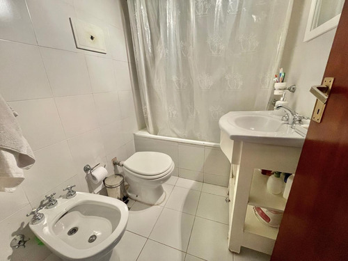 Imagen 22 de 29 de Muy Buen Duplex Ubicado A Tres Cuadras De Av. Maipu Y A Metros De Ugarte.