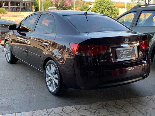 Imagem 5 de 8 de Kia Cerato 1.6 Sx Flex 4p Aut 2011