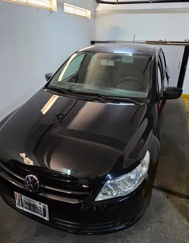Volkwagen Gol Sedan Negro