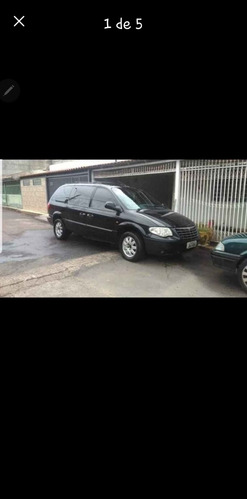 Chrysler Grand Caravan 3.3 Se 5p