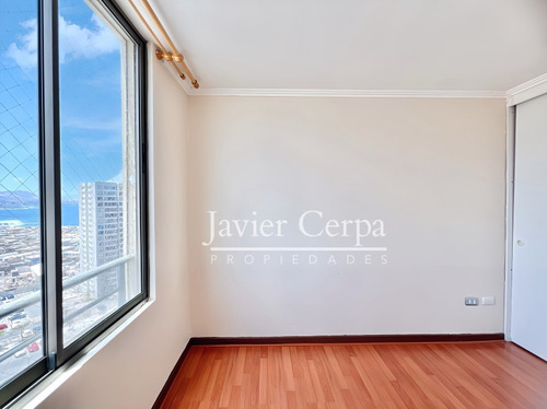 Depto Arriendo, Nicolas Tirado