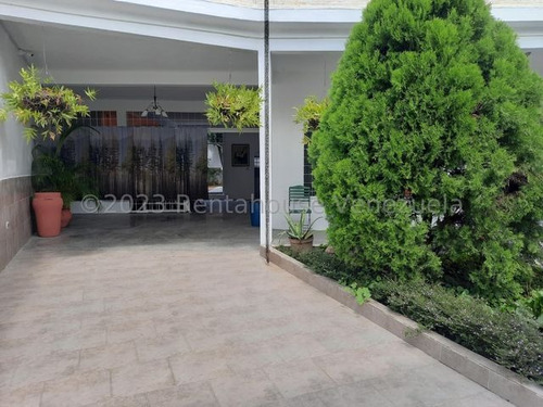 Casa En Venta En Castillejo Mls #24-3074