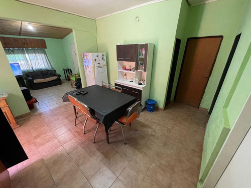 Imagen 4 de 6 de Casa - San Vicente