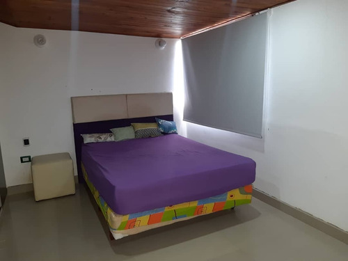 Imagen 7 de 12 de Agradable Town House En Una Zona Fresca Del Valle