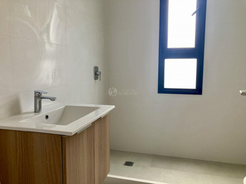 Alquiler Casa 3 Dormitorios Parque Miramar Jardin Parrillero Amenities Seguridad Almadia