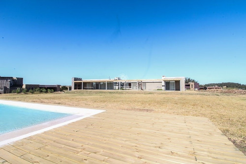 Casa En Venta En Pueblo Mio