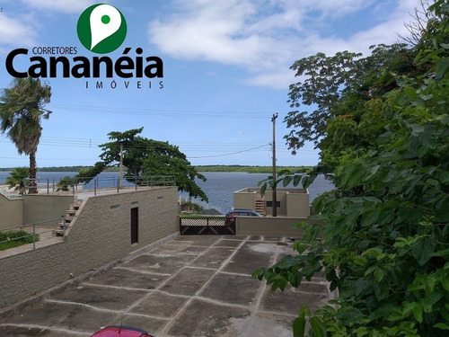 5 Dormitórios (2 Suítes) Frente Ao Mar Com Garagem E Rampa Náuticas, No Parque Náutico Em Cananéia/sp - Ca00058 - 34836522