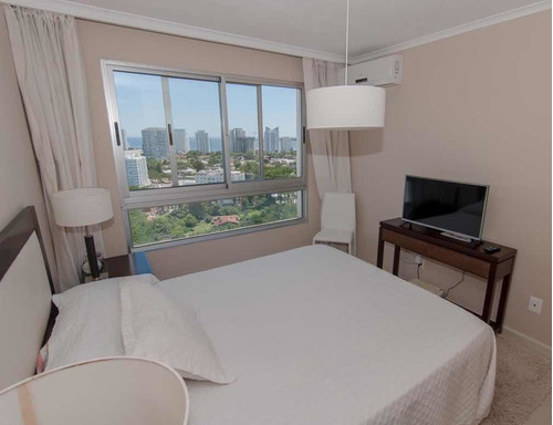 Imagen 9 de 14 de Hola Enrique, Punta Del Este. Pent House. Ocean Drive. Alquiler Diario (mínimo 4 Noches), Mensual. Disponible: Diciembre Hasta El 30/12; Última Semana De Enero; Febrero, Por Favor Comunícate Conmig