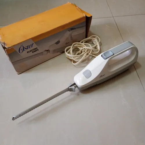 Cuchillo Eléctrico Oster (Usado)